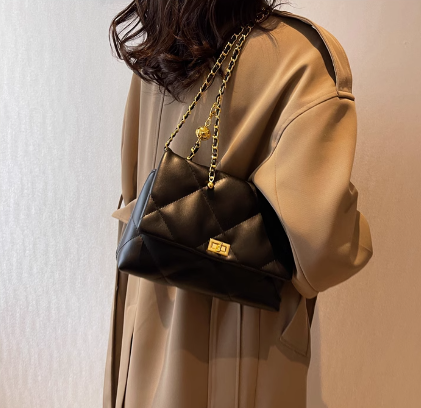Fashion high-end shoulder chain bag ED0131