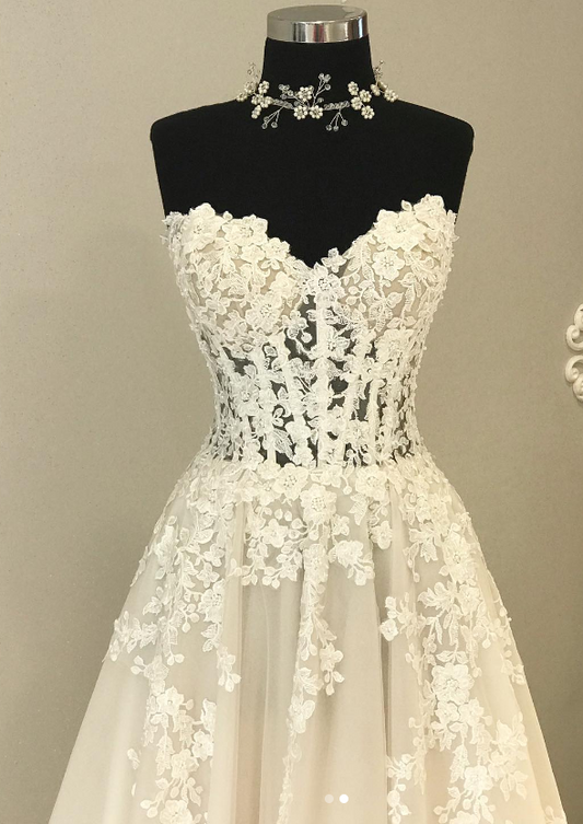 Champagner A-Linie Herzausschnitt Tüll Spitze Langes Hochzeitskleid, Tüll Spitze Brautkleid ED0843