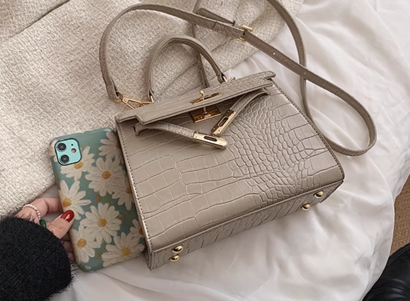 Black bag new style bag women's fashion high-end crocodile pattern crossbody stylish handbag ED0086
