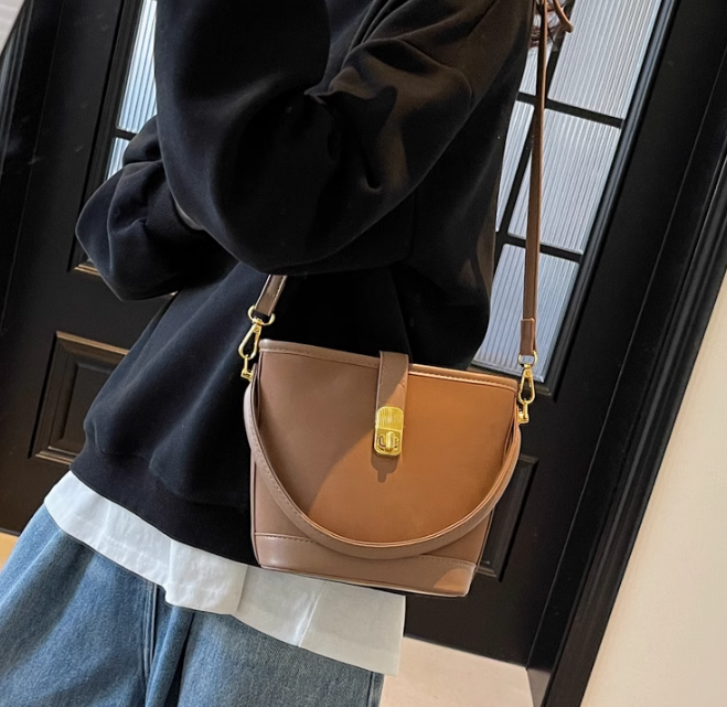 Fashion commuter bucket bag messenger bag ED01004