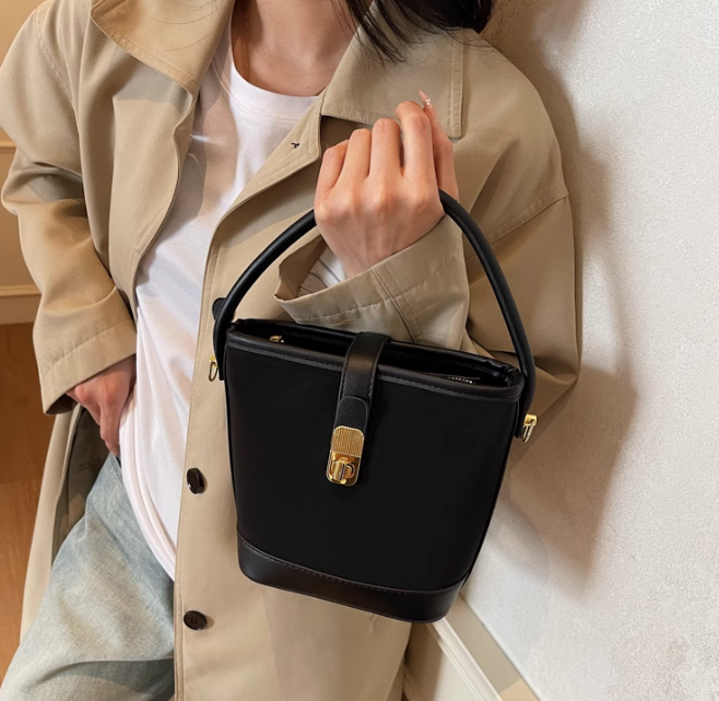 Fashion commuter bucket bag messenger bag ED01004