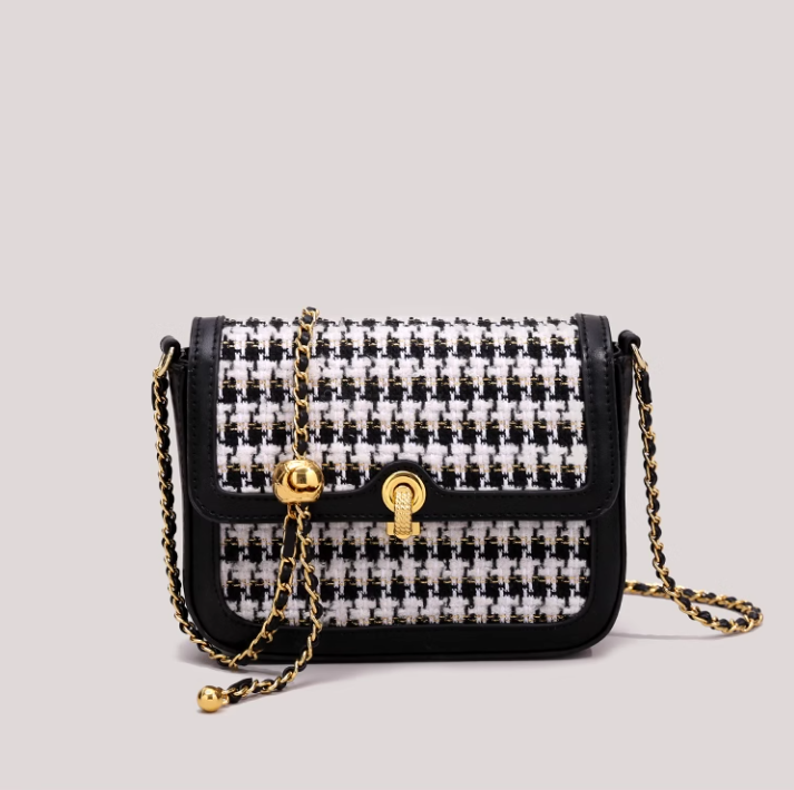 Red new style trendy niche women's bag shoulder chain messenger bag ED0101