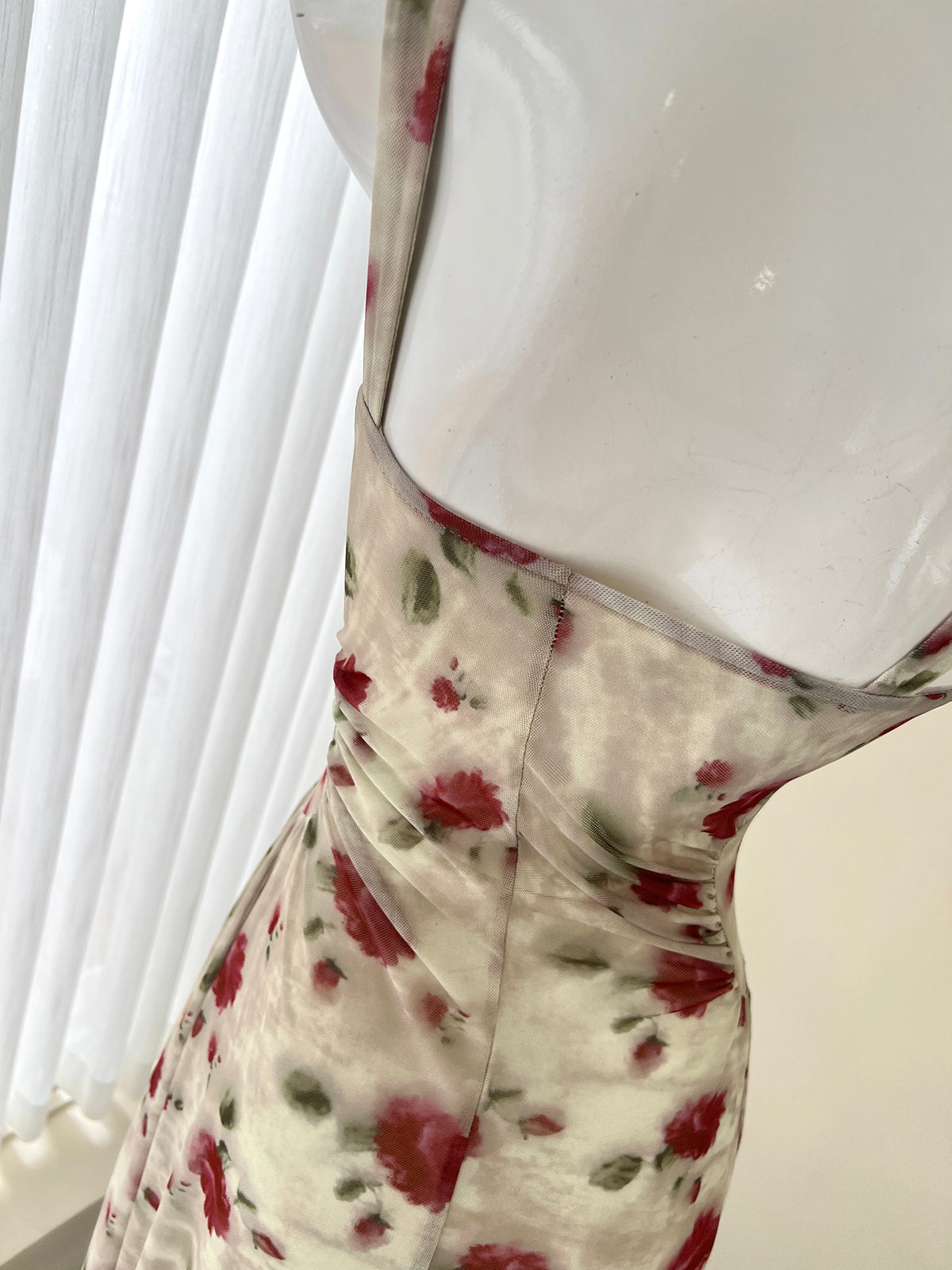 Robe de thé fleurie rouge française ED01047