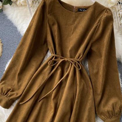 Retro Round Neck Long Sleeve Dress  ED0104