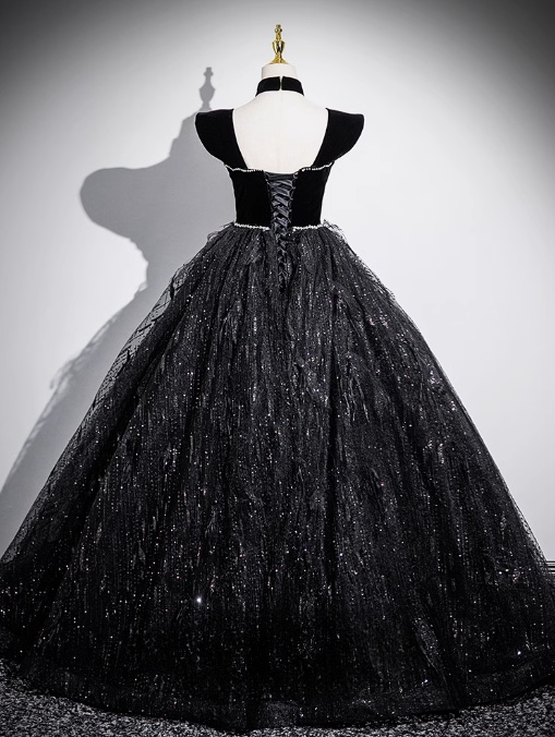 Robe de bal longue noire trapèze en velours, tulle et sequins, épaules dénudées, robe de soirée noire ED01227
