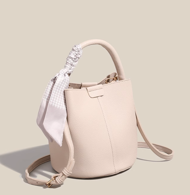 New trendy red niche versatile portable bucket bag ED0127