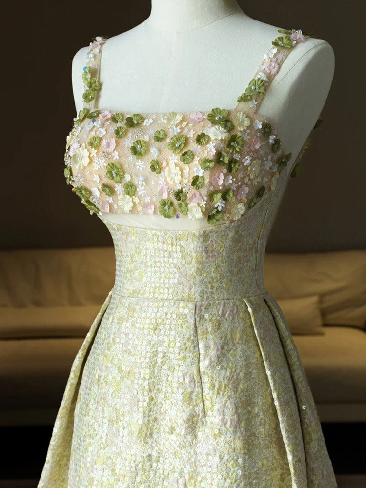 Robe de bal longue en satin coloré à bretelles spaghetti et paillettes ED01464