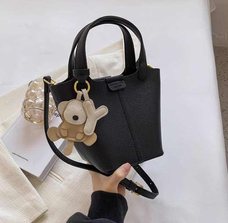 Fashionable and simple large capacity bucket bag ED0152