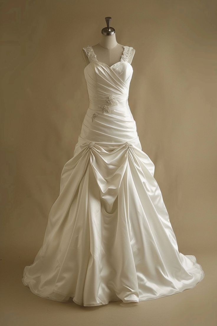 Einfaches langes Ballkleid aus Satin und Spitze in A-Linie, herzförmiger Ausschnitt, weißes Brautkleid mit Perlen ED01534