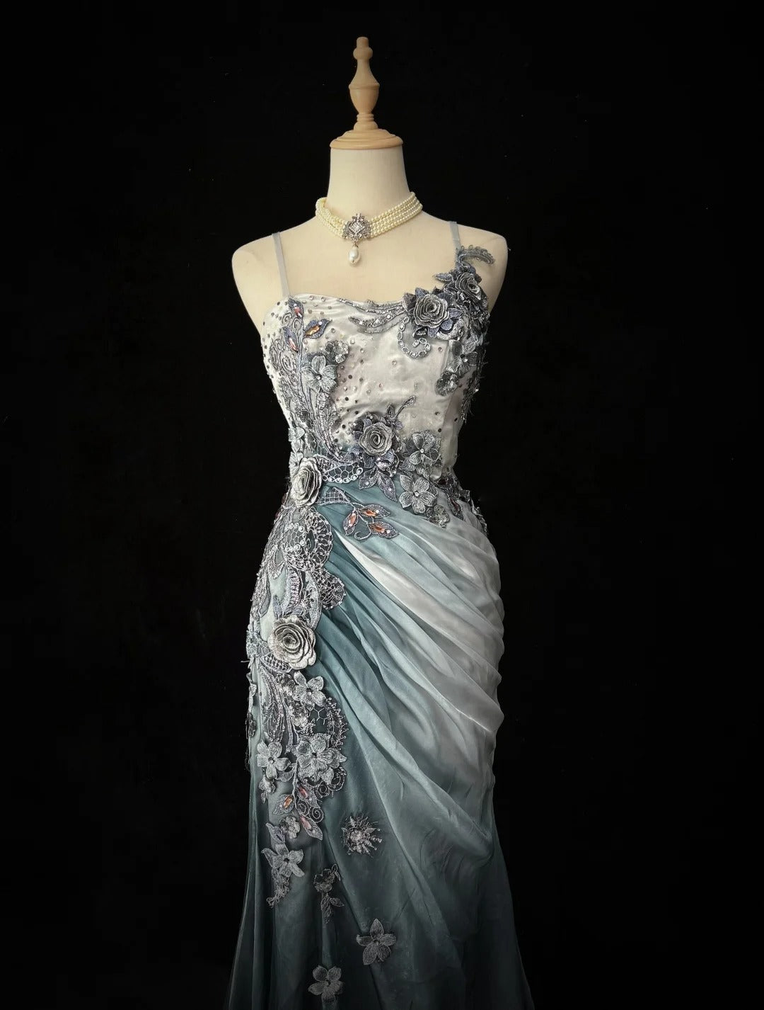 Elegant Chiffon Mermaid Spaghetti Strap Sequined Applique LongProm Dresses🎐 Unique Formal Evening Dresses ED01646