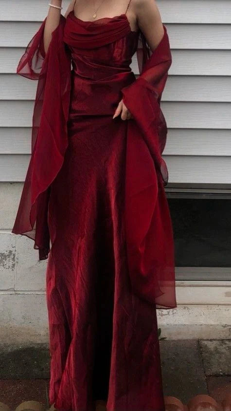Vintage Dark Green Prom Dress Spaghetti Strap Chiffon Evening Gown with Shawl