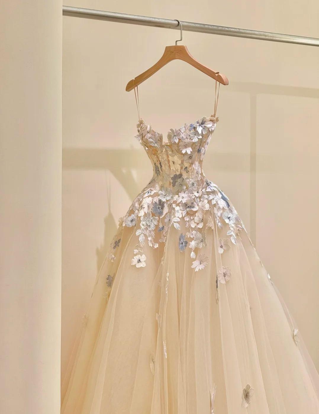 Schlichtes Champagner A-Linie Spaghettiträger Tüllapplikation Langes Ballkleid Süßes Brautkleid ED01718