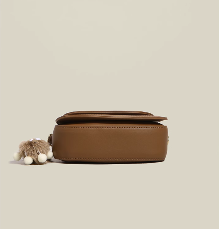 New autumn and winter niche design saddle bag retro versatile hand-held shoulder messenger bag ED0171