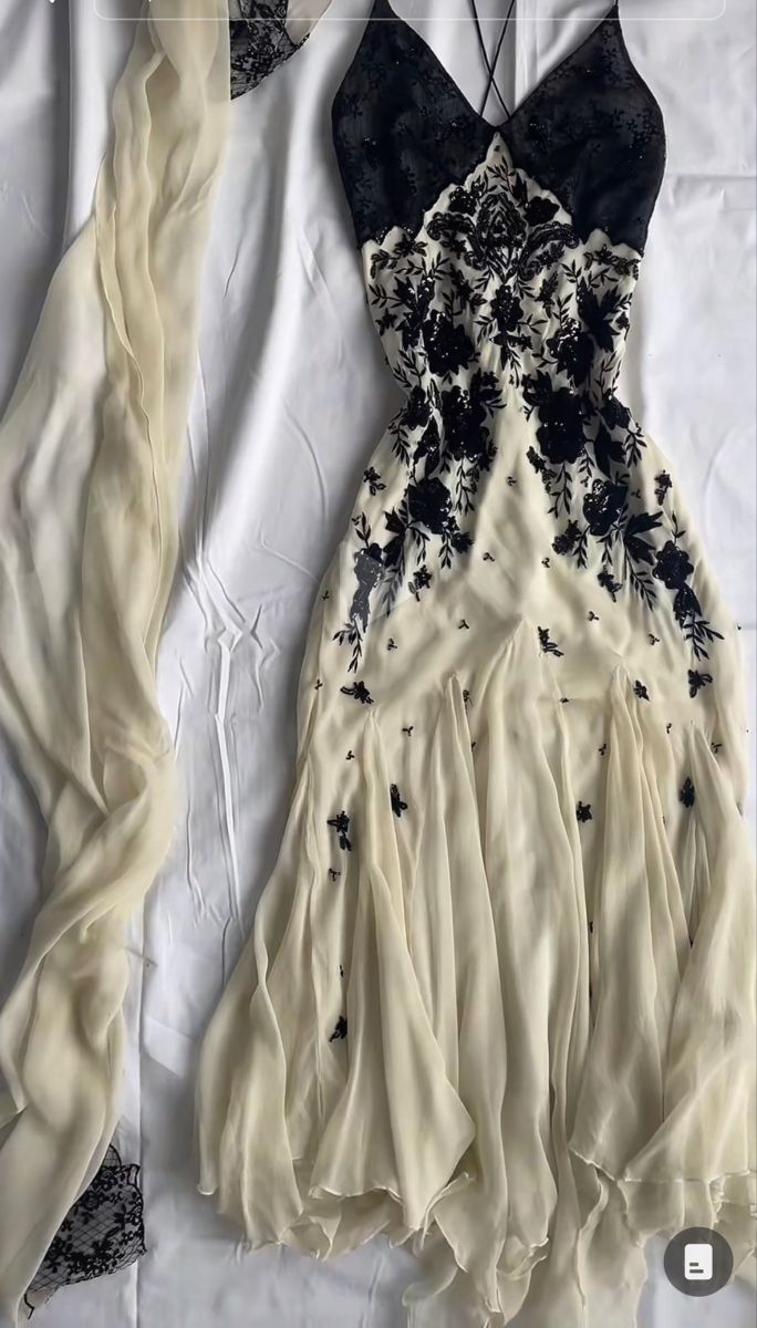 Mermaid Spaghetti Strap Chiffon Applique Long Prom Dresses Temperament Party Dresses