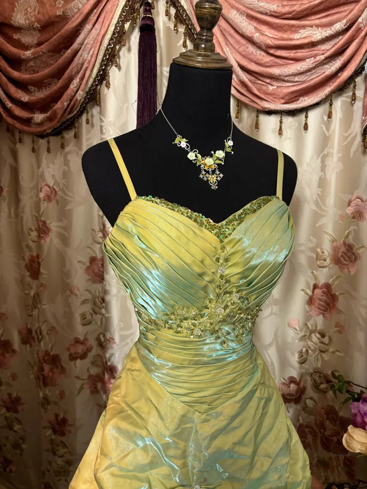 💚Sage Retro A-Line Mask Prom Dress ✨Beaded Satin Ball Gown for Birthady&Graduation
