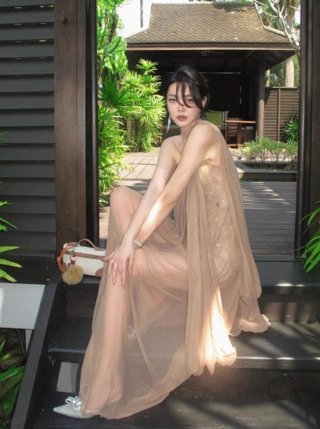 Rückenfreies Maxikleid im französischen Stil mit Netzband und Tube-Top ED01748