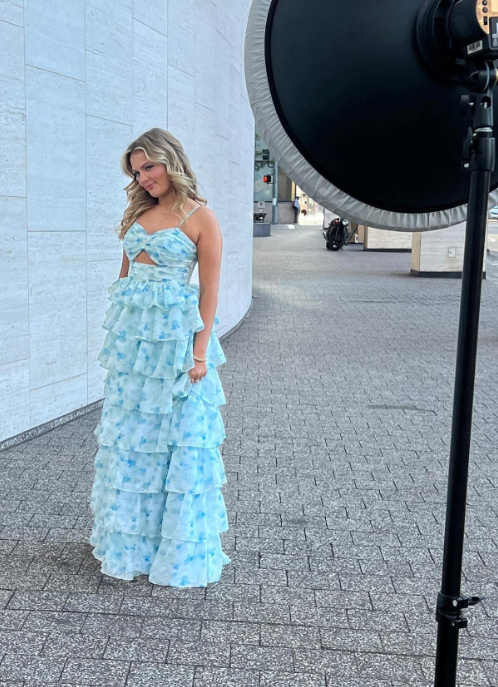 ๐ Enchanted Blue A-Line Evening Gown โ Sweet Floral Layered Prom Dress for Special Occasion ย ED01918