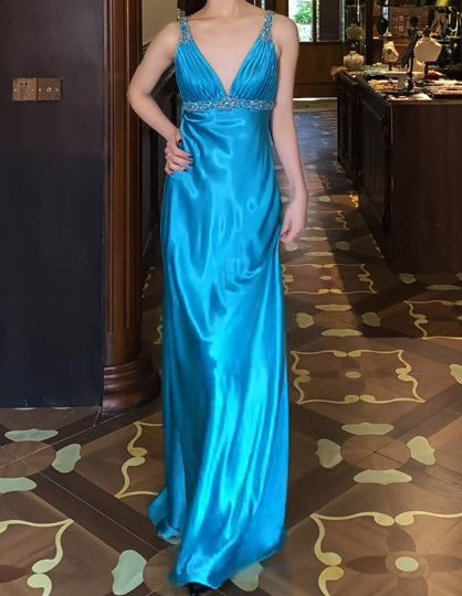 Robe de bal vintage bleu roi dos nu en satin – Robe empire sexy dos nu – Robe de soirée pailletée et perlée pour Quinceanera et anniversaire ED01920