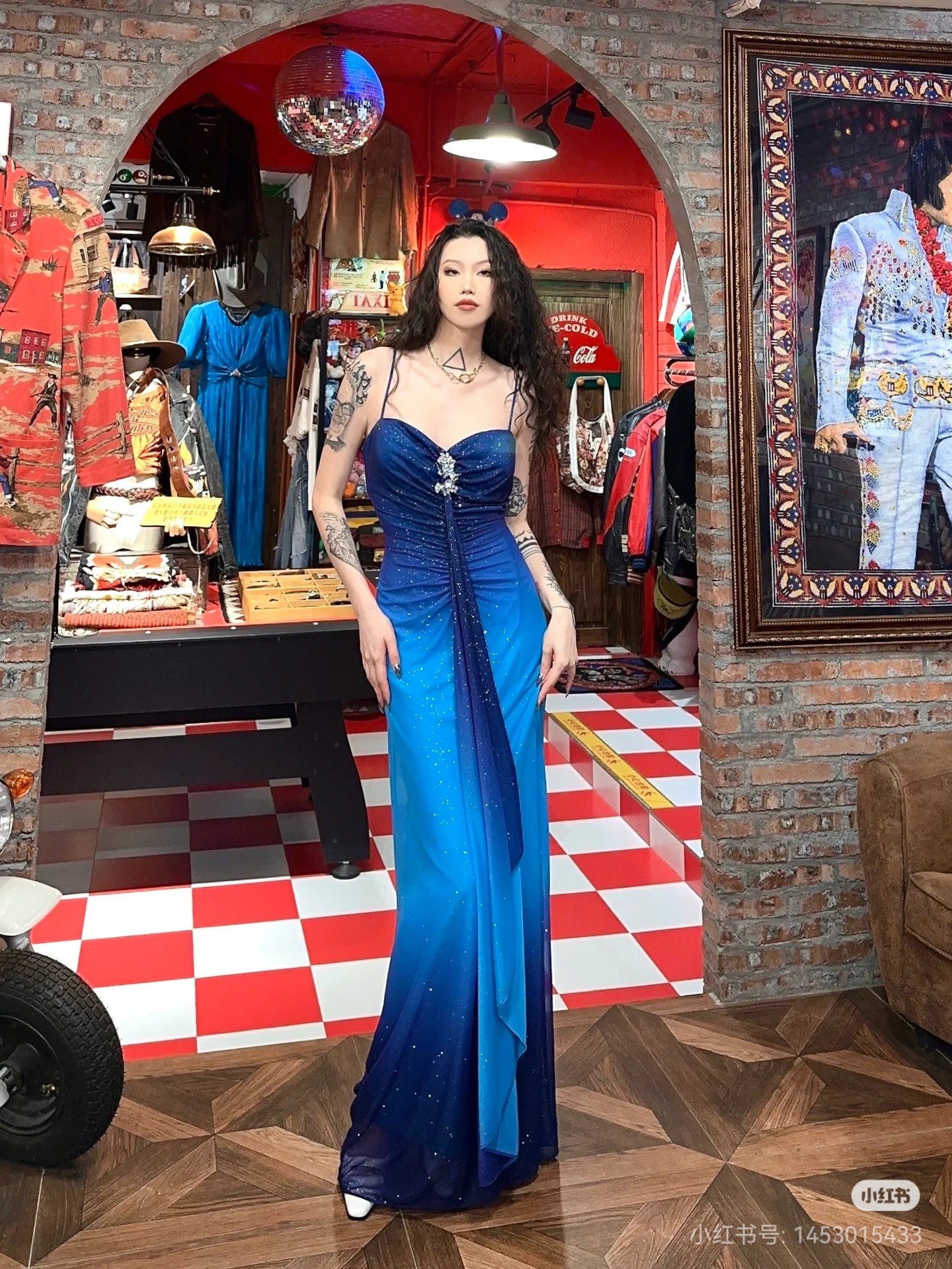 Glitter Chiffon Gradient Blue Prom Dress for Party Elegant Spaghetti Strap Evening Gown