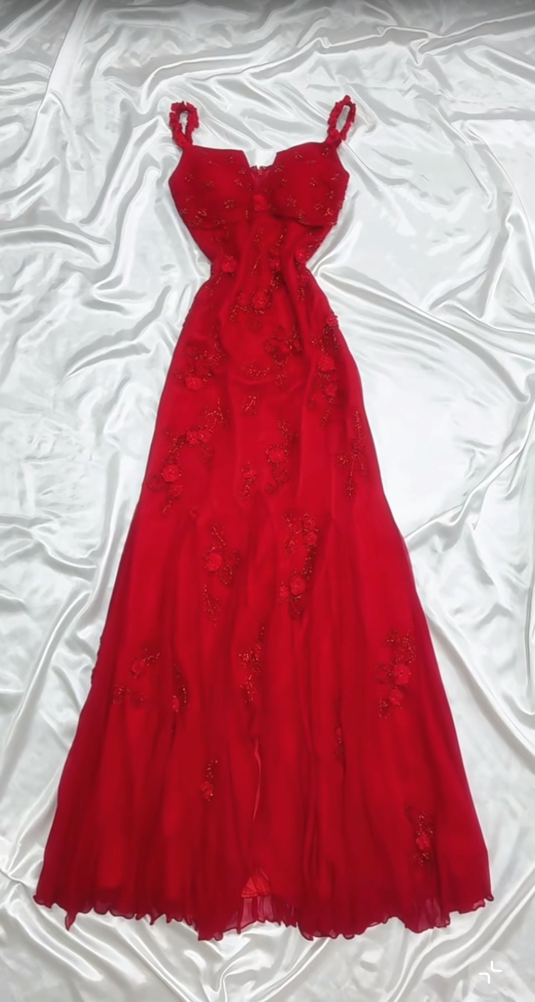 Retro Fairytale Red Chiffon Prom Dress for Party&Birthday Glitter Beaded Applique Evening Gown