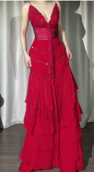 Vintage Rotes A-Linien-Chiffon-Partykleid mit V-Ausschnitt und glänzenden Perlen, Abendkleid ED02000