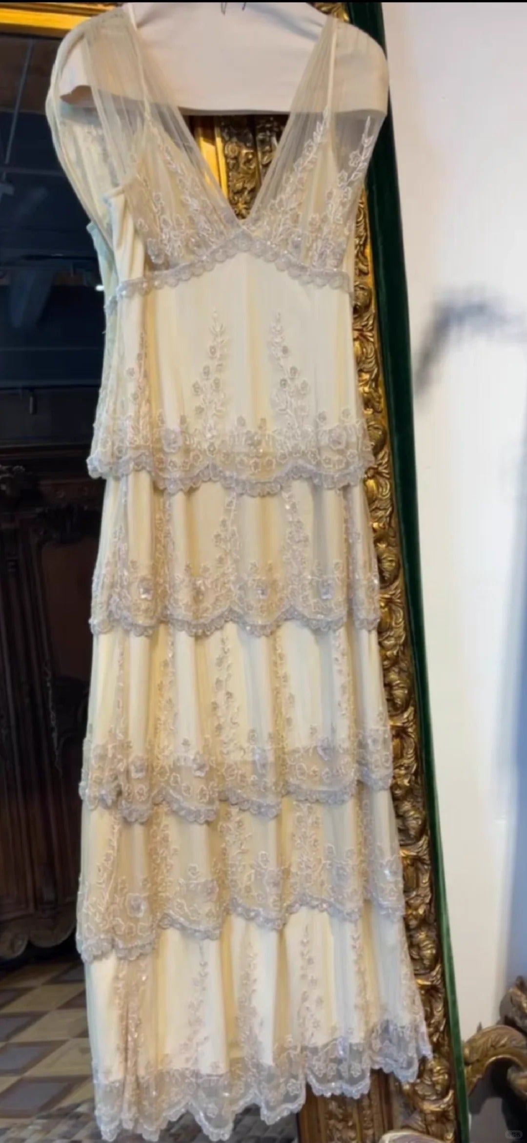 Robe de soirée élégante en mousseline de soie blanche nacrée, col en V, avec perles, simple, avec applications brodées, ED02011