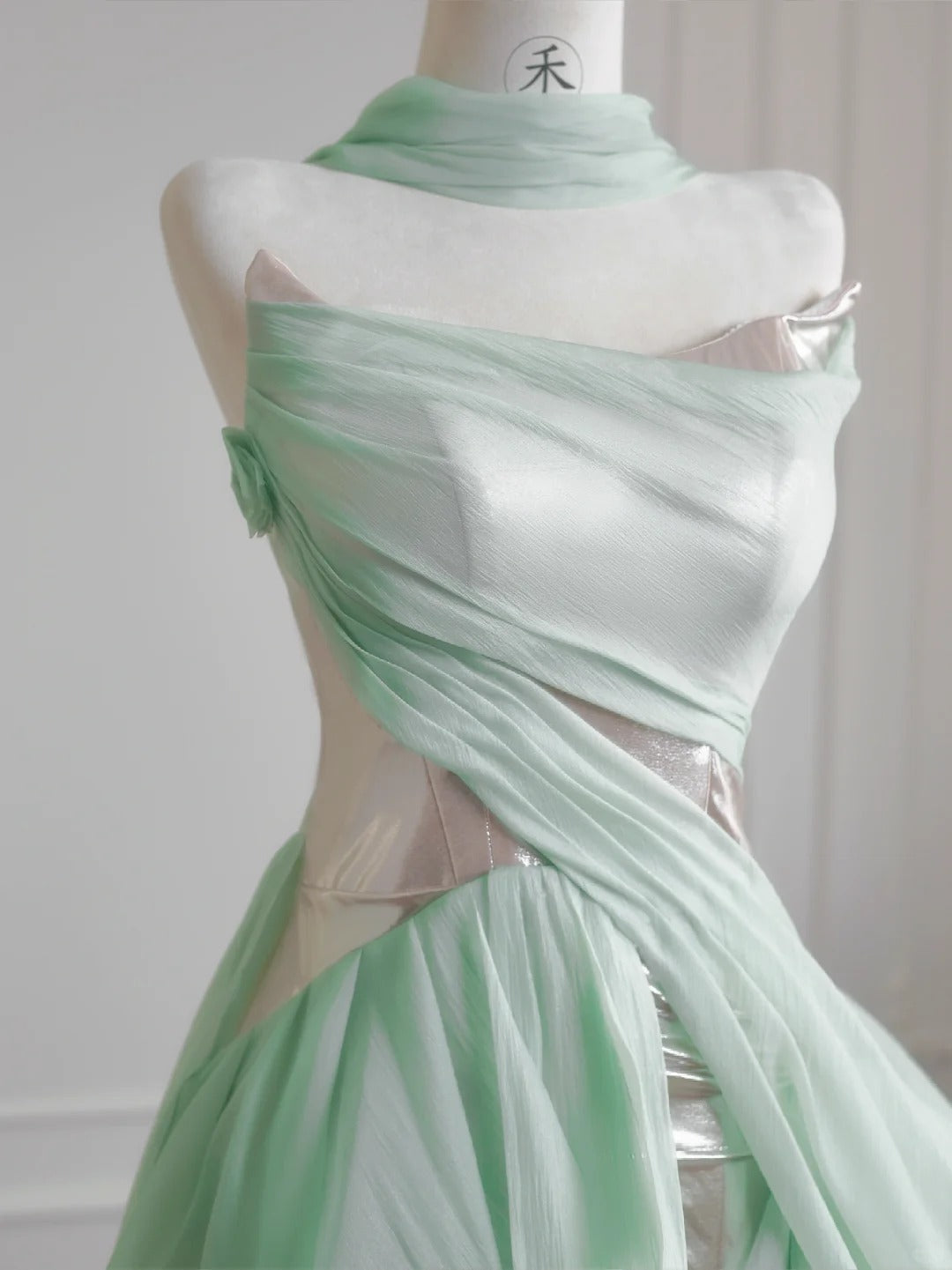 Unique Light Green A-Line Wedding Dresses Sweet Chiffon Strapless Long Prom Dresses ED02121