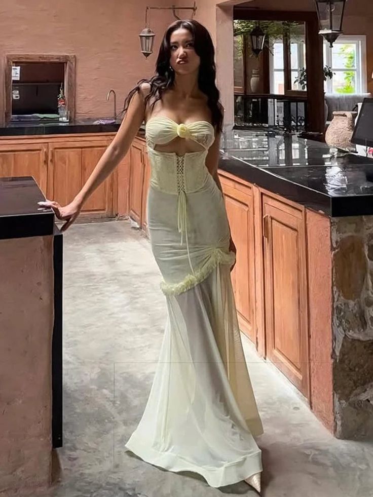 Sexy Yellow Chiffon Mermaid Evening Dress Chic Strapless Party Dress ED02127
