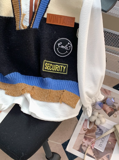 College Style V-Neck Japanese Knitted Vest ED0215