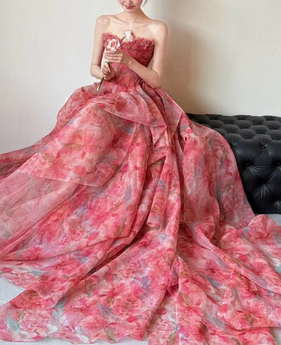 Wunderschönes rotes A-Linien-Brautkleid aus bedrucktem Tüll, trägerlos, süßes langes Ballkleid ED02195