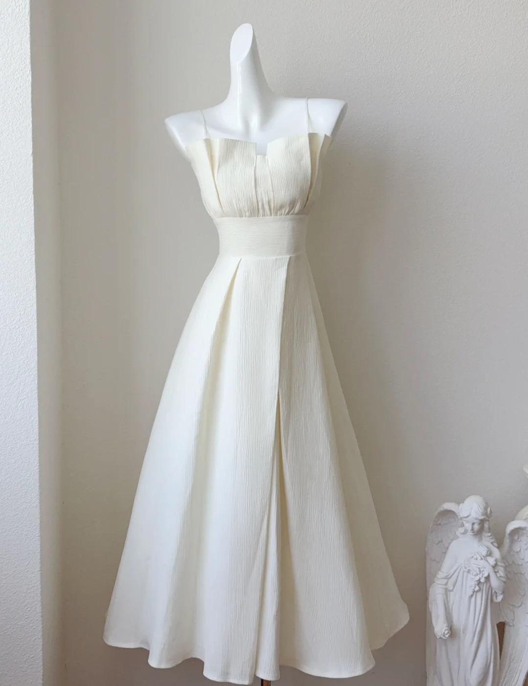 Robe de bal élégante à bretelles spaghetti blanc cassé, robe de demoiselle d'honneur tendance ED02199