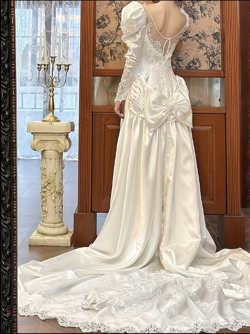 Pearl White Scoop Neck Satin Long Sleeve Beaded Lace Applique Open Back Train Vintage Wedding Dress ED02213