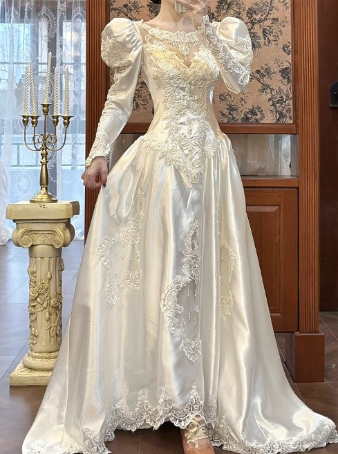Pearl White Scoop Neck Satin Long Sleeve Beaded Lace Applique Open Back Train Vintage Wedding Dress ED02213