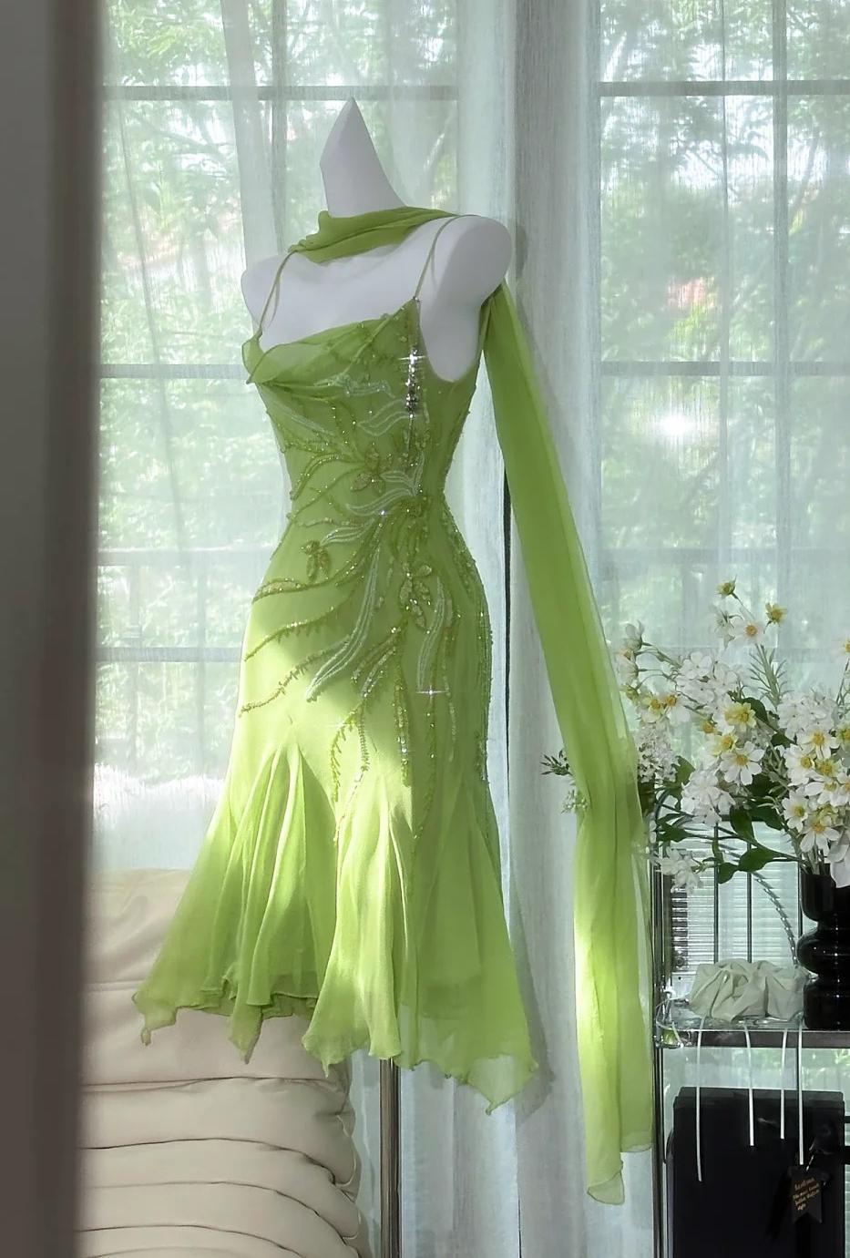 Fairytale Bud Green Sheath Short Prom Dresses Chiffon Beaded Backless – EvaFashionDress