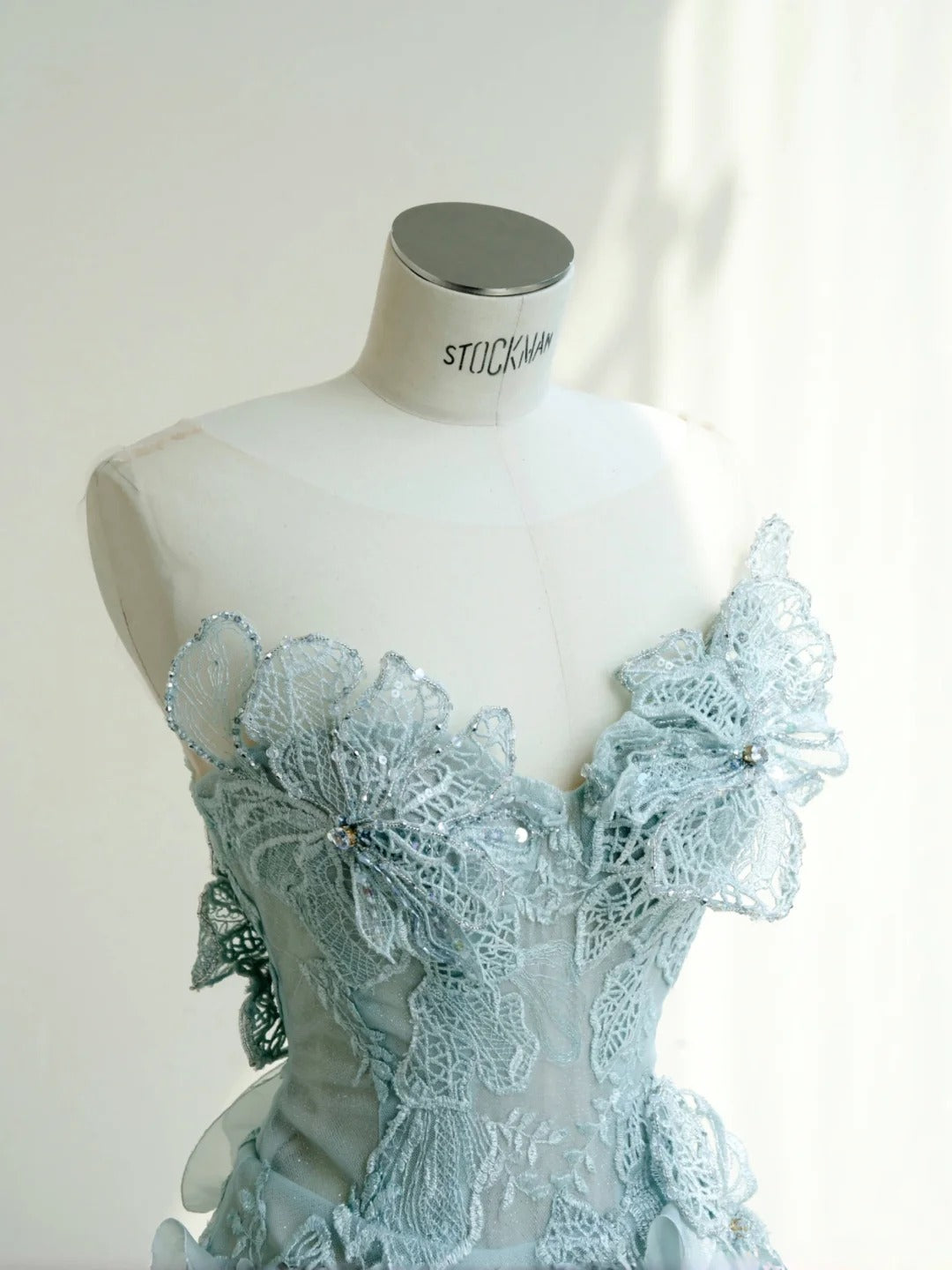 Herzförmiger Ausschnitt Meerjungfrau Tüll Pailletten Elegante Lange Ballkleider Exquisite Stickerei Applikation Schleppe Brautkleid ED02301
