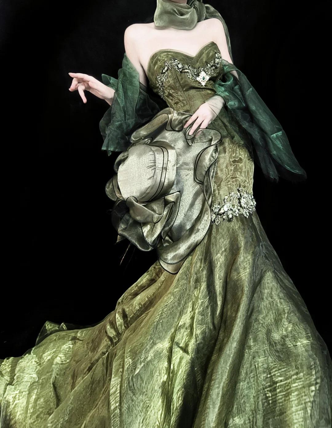 Superbe robe de bal sirène bustier vert forêt en tulle, robe d'anniversaire ED02399
