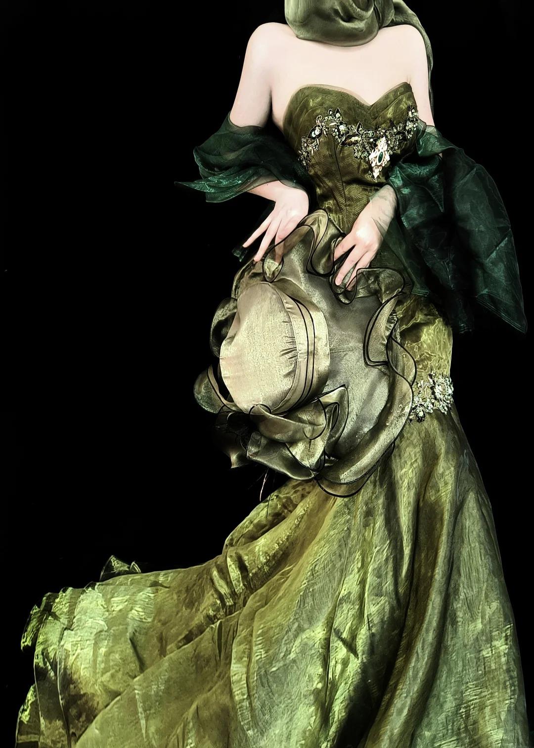 Superbe robe de bal sirène bustier vert forêt en tulle, robe d'anniversaire ED02399