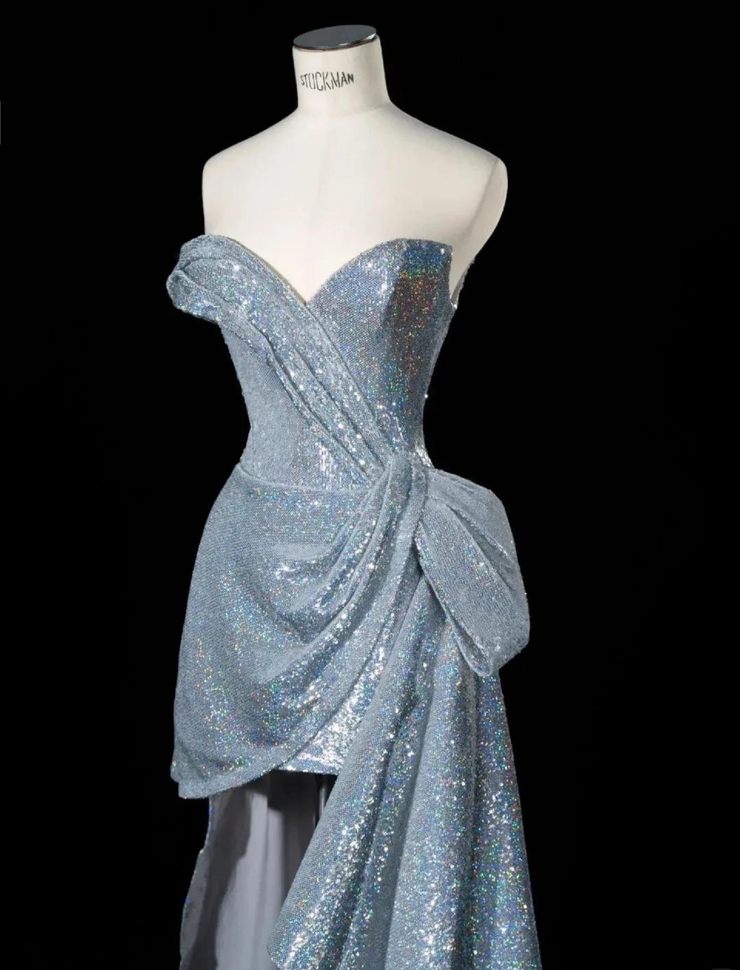 Elegant Silver Sweetheart Neck A-Line Sequins Long Prom Dresses Formal Evening Gowns ED02444
