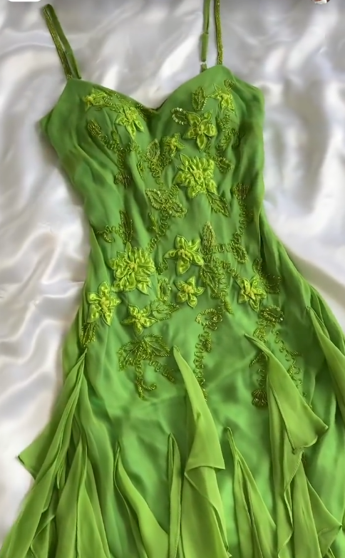 Stunning Bud Green Spaghetti Straps Bodycon Beaded Chiffon Short Prom Dresses Vintage Party Dresses with Appliques ED02485