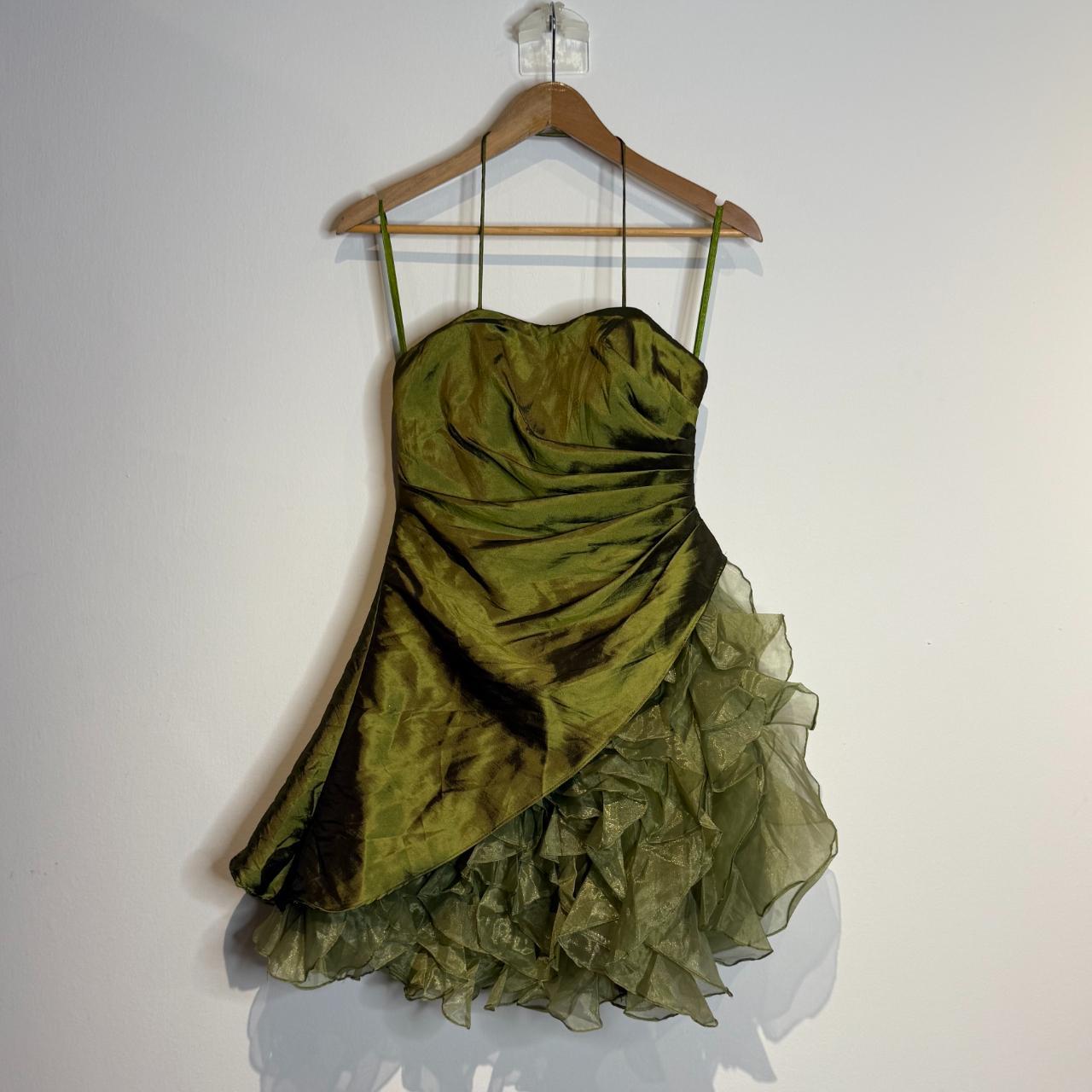 Modische dunkelgrüne Spaghettiträger A-Linie Satin Tüll kurze Ballkleider Homecoming Kleider ED02509
