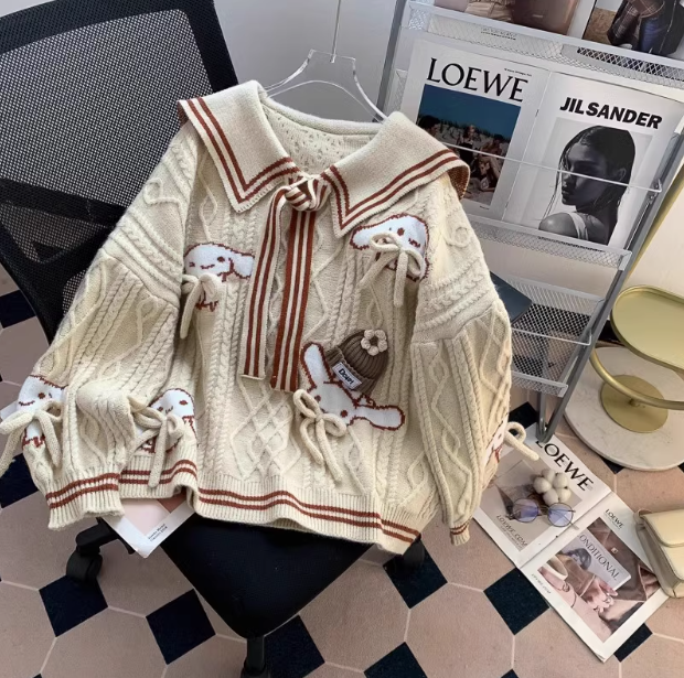 Marineblauer Pullover mit adretter Schleife und Kragen ED0252