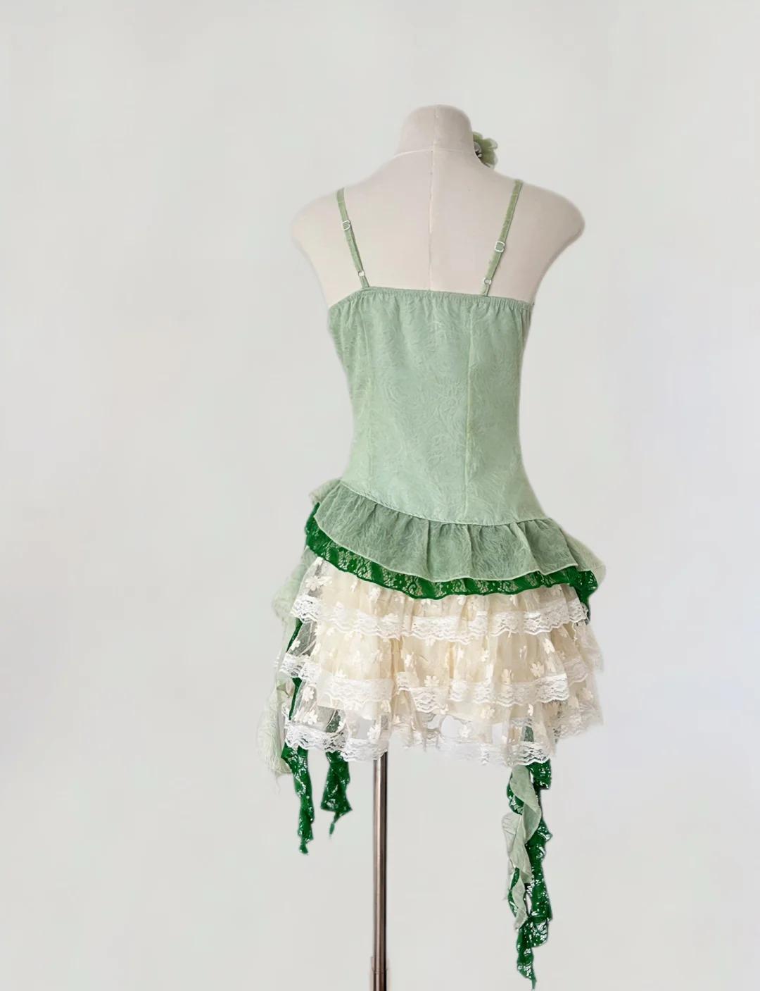 Märchenhafte grüne Spaghettiträger, figurbetontes Spitzen-Tüll-Kurzballkleid, Homecoming-Kleid, ED02542