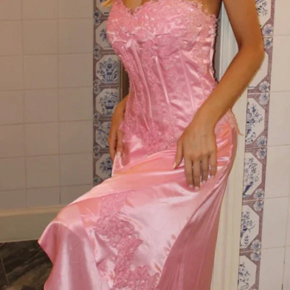 Sweet Pink Strapless Sheath Satin Lace Applique Prom Dresses Fashion Bridesmaid Dresses
