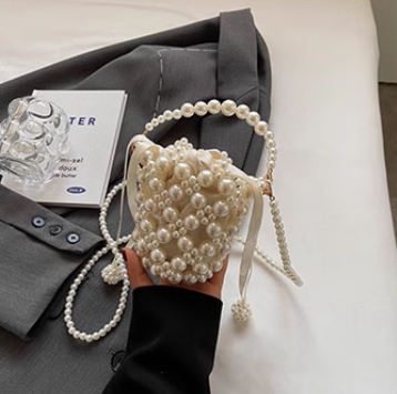 Pearl Chain Mini Crossbody Bag ED0268
