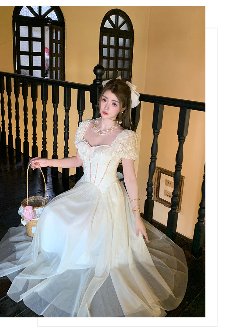 Wunderschönes dunkelolivgrünes herzförmiger Ausschnitt A-Linie Satin Tüll Kurzes Ballkleid Homecoming-Kleid ED02575