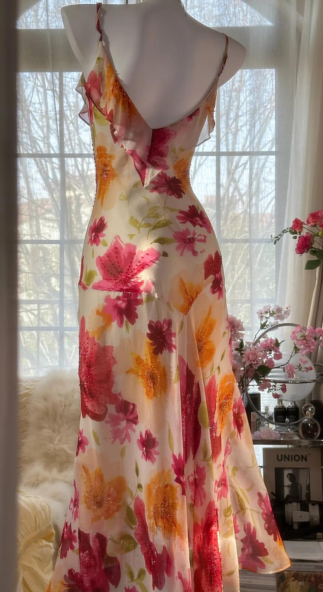 Wunderschönes dunkelolivgrünes herzförmiger Ausschnitt A-Linie Satin Tüll Kurzes Ballkleid Homecoming-Kleid ED02575