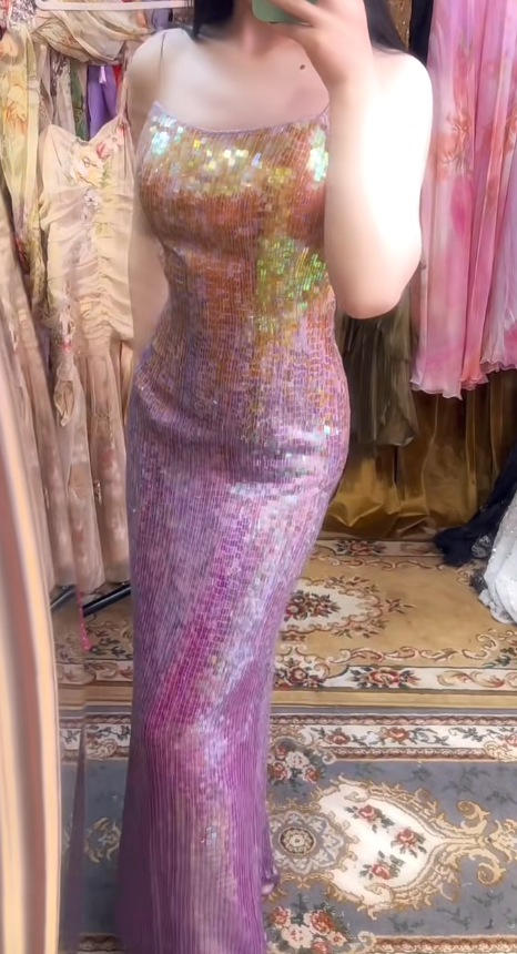 Stunning Gold Spaghetti Straps Sheath Sequin Long Prom Dresses Formal Evening Gowns ED02758