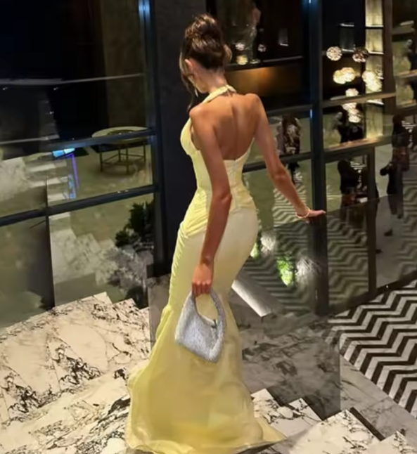 Fashion Butter Yellow V-Neck Mermaid Chiffon Long Prom Dresses Formal Evening Gowns with Open Back ED02760