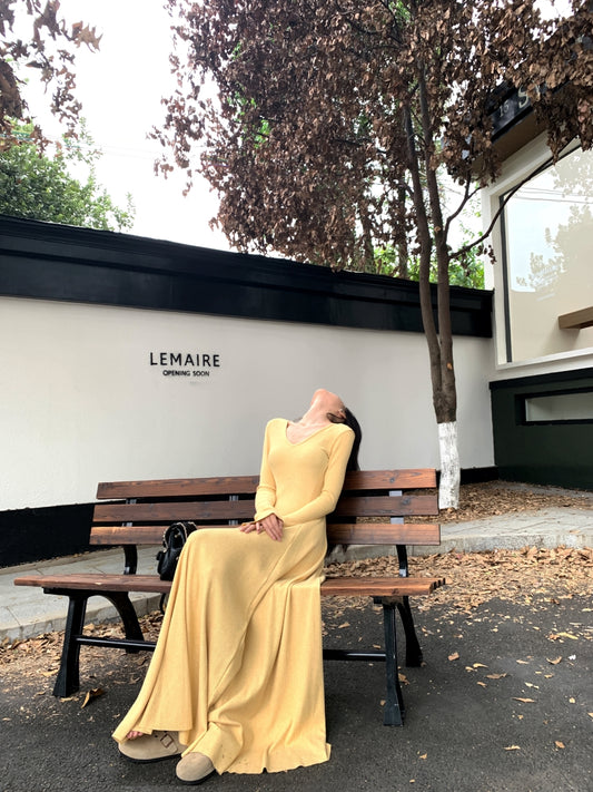 Gentle style V-neck long-sleeved knitted dress ED0279