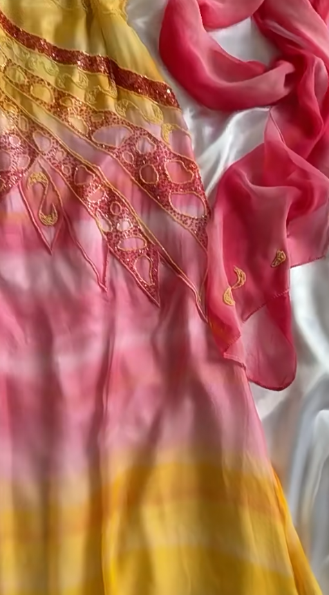 Superbe robe de soirée longue en satin fuchsia, style sirène, sans bretelles, ED02613